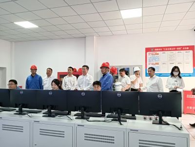 荊門(mén)市常務(wù)副市長(zhǎng)劉振軍調(diào)研金賢達(dá)
